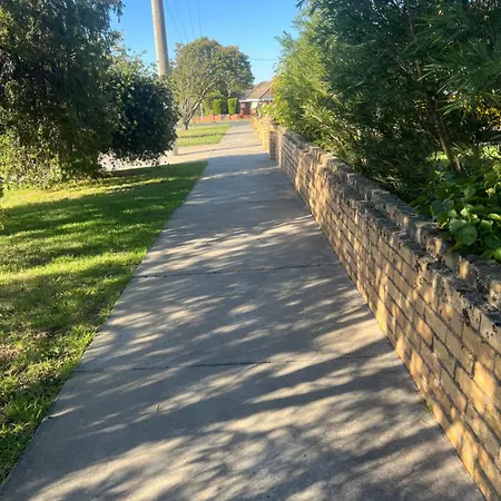 Bird Paradise & Mini Farm Bendigo Exterior photo